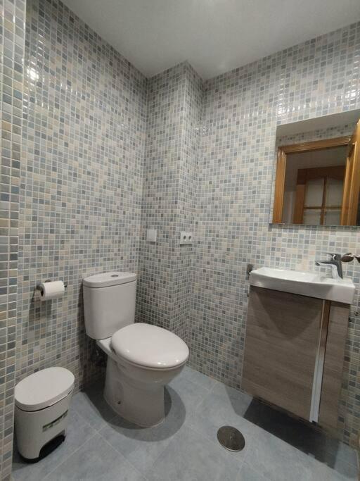 Apartamento En Jerez 3 Dormitorios Y 2 Banos جيريز المظهر الخارجي الصورة